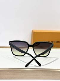 Picture of Louis Vuitton Sunglasses _SKUfw76323979fw